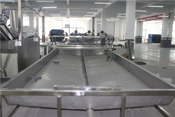 晾米線設(shè)備