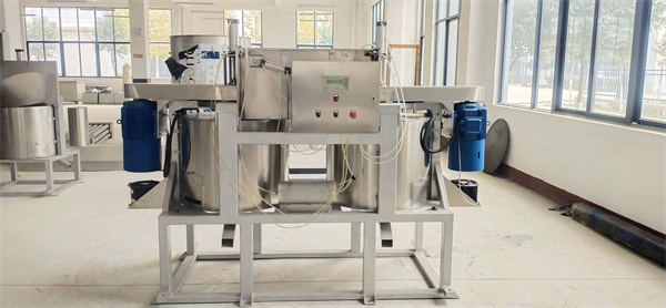 鐵屑離心脫油機(jī)廠家